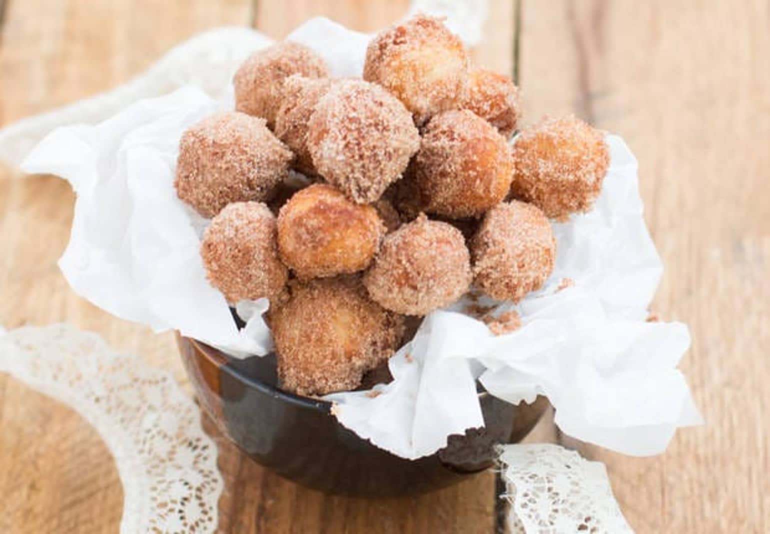 Mini Churro Doughnut Holes